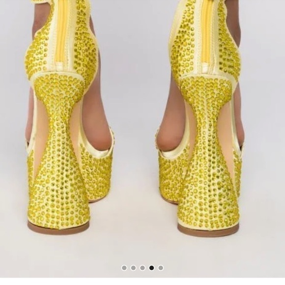 Azalea Platform junky sandal heels covered in Rhinestone crystals all over crys… - Picture 3 of 4
